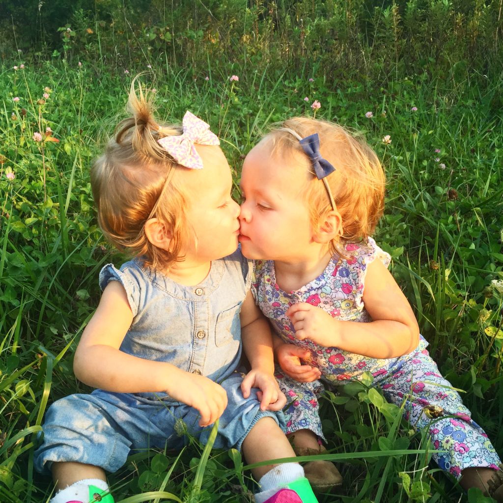 twin-kisses